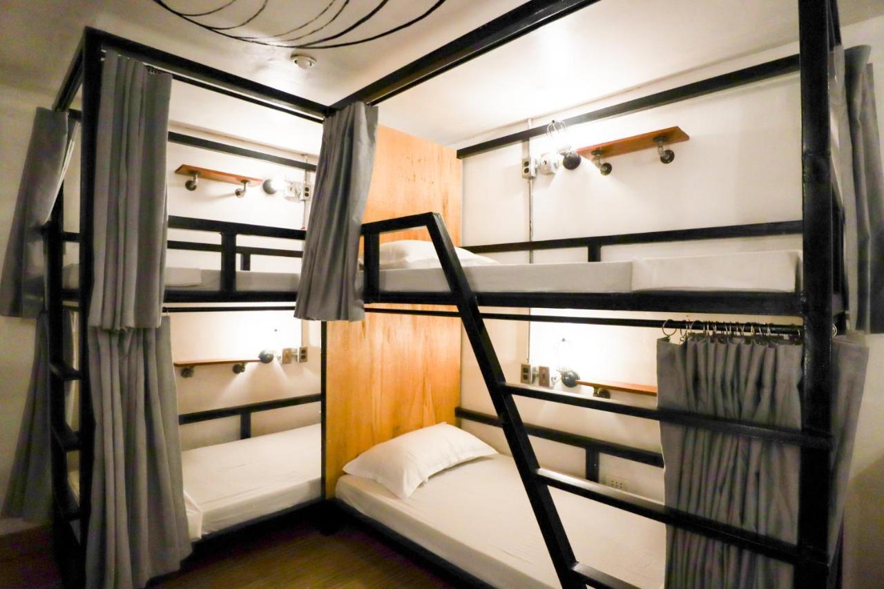 Ocean Breeze Hostel By Daily Sweet 몰볼 외부 사진