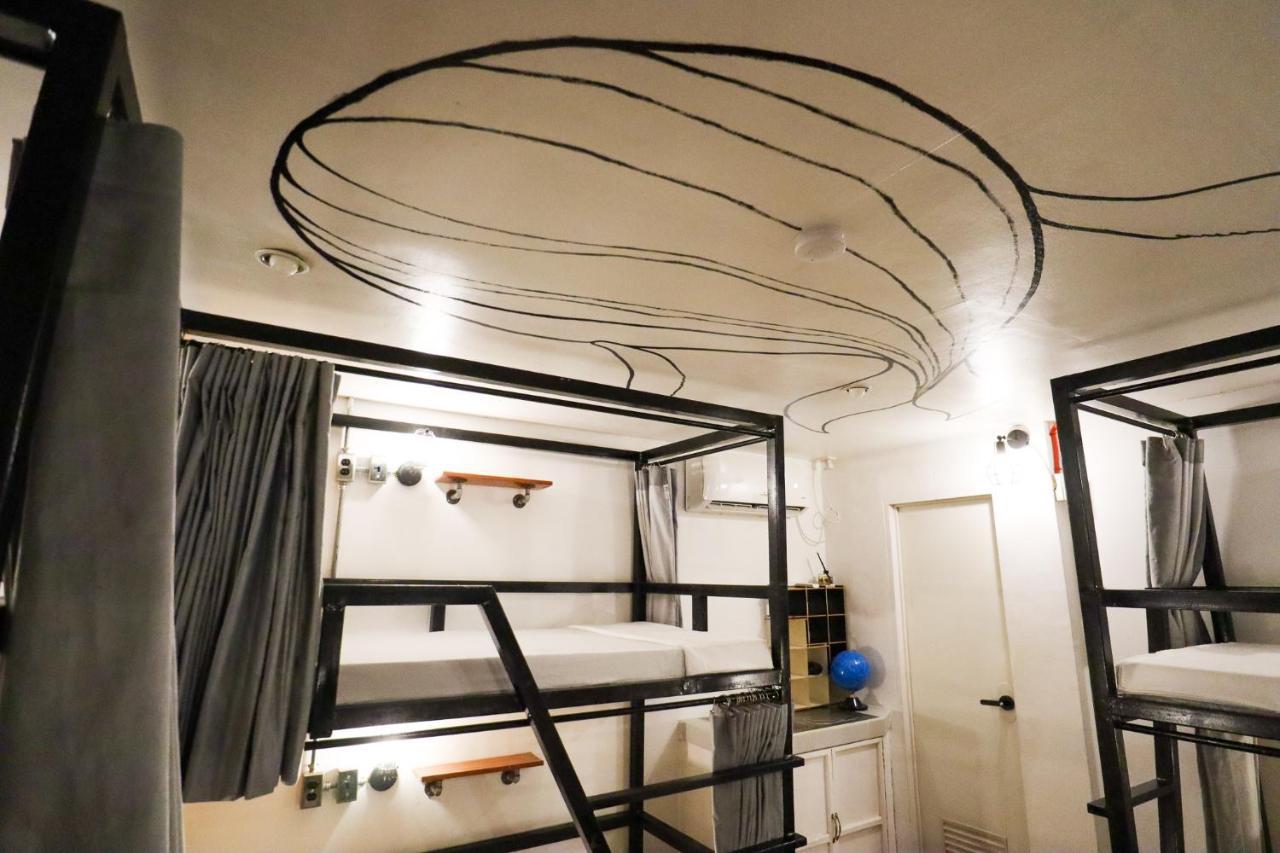 Ocean Breeze Hostel By Daily Sweet 몰볼 외부 사진